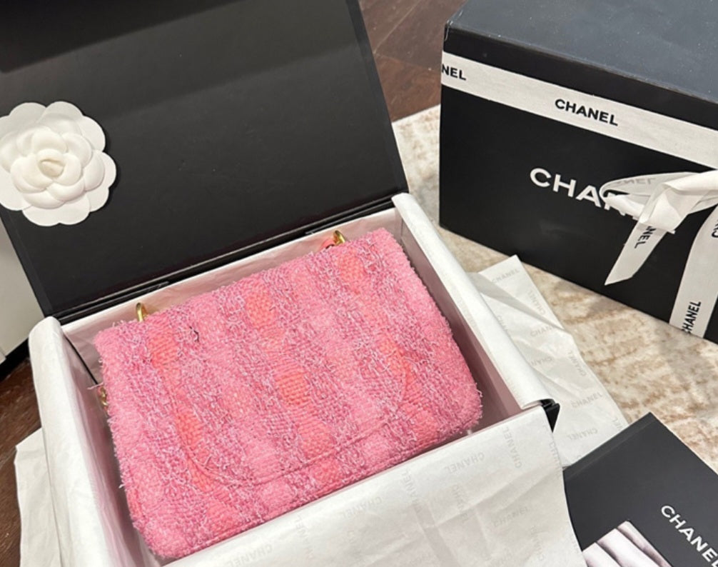 Chanel single flap