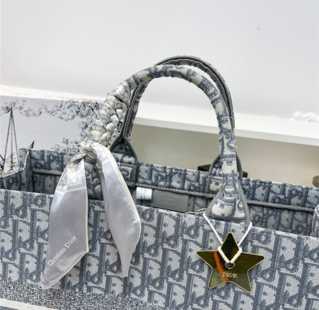 Dior book tote bag large