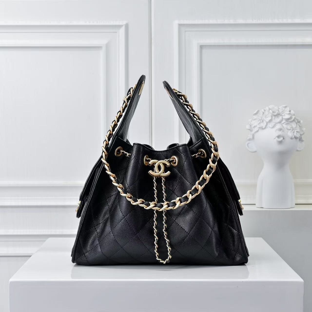 Chanel 25 small hobo bag