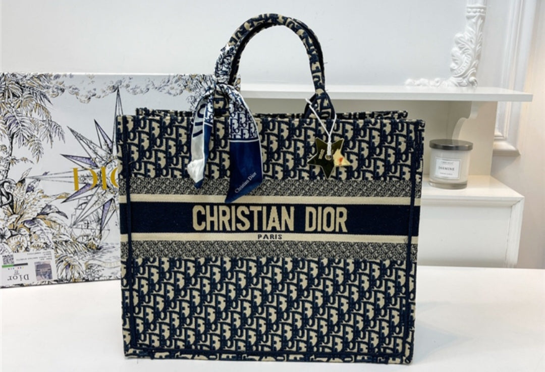 Dior book tote bag large